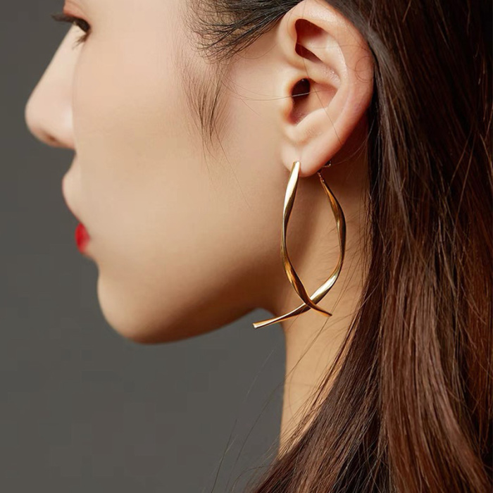 Fashion Asymmetrical Earrings